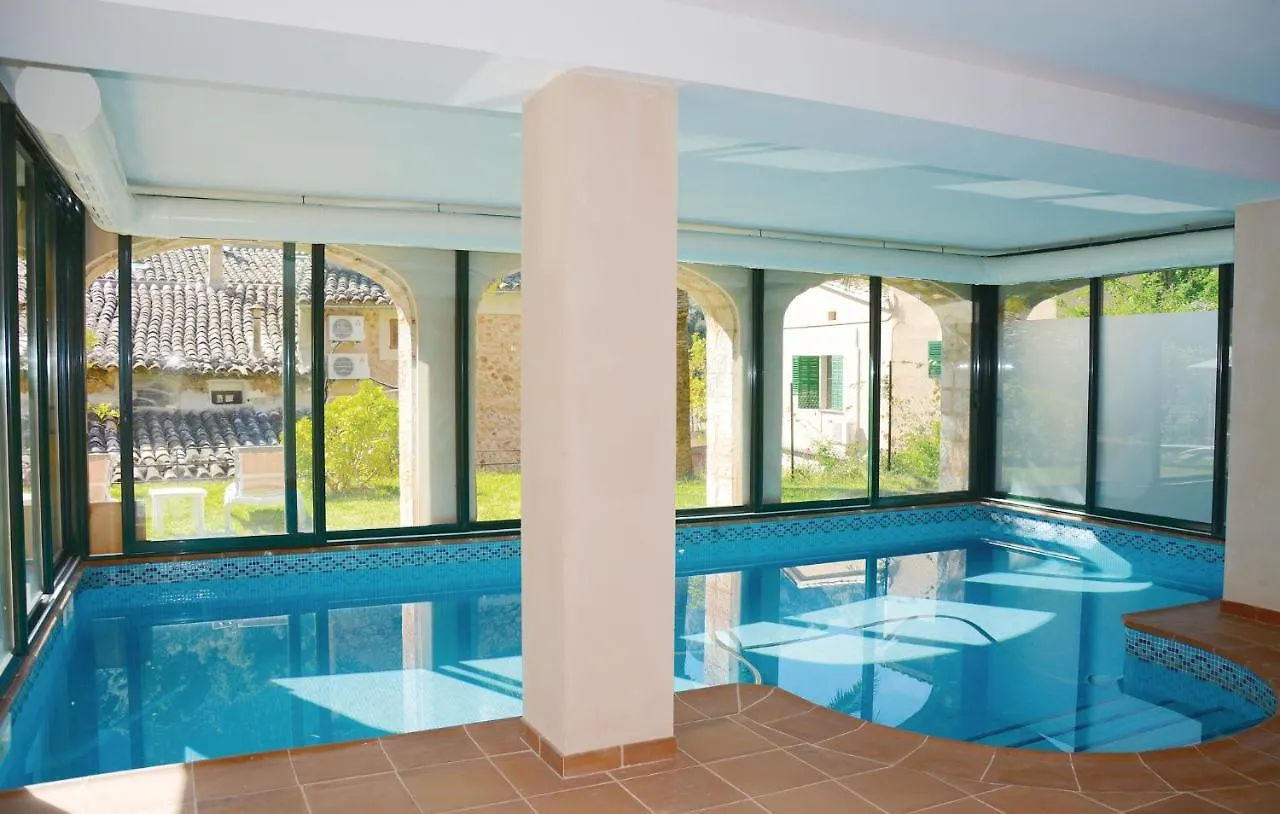 4 Bedroom Stunning Home In Fornalutx Сasa de vacaciones