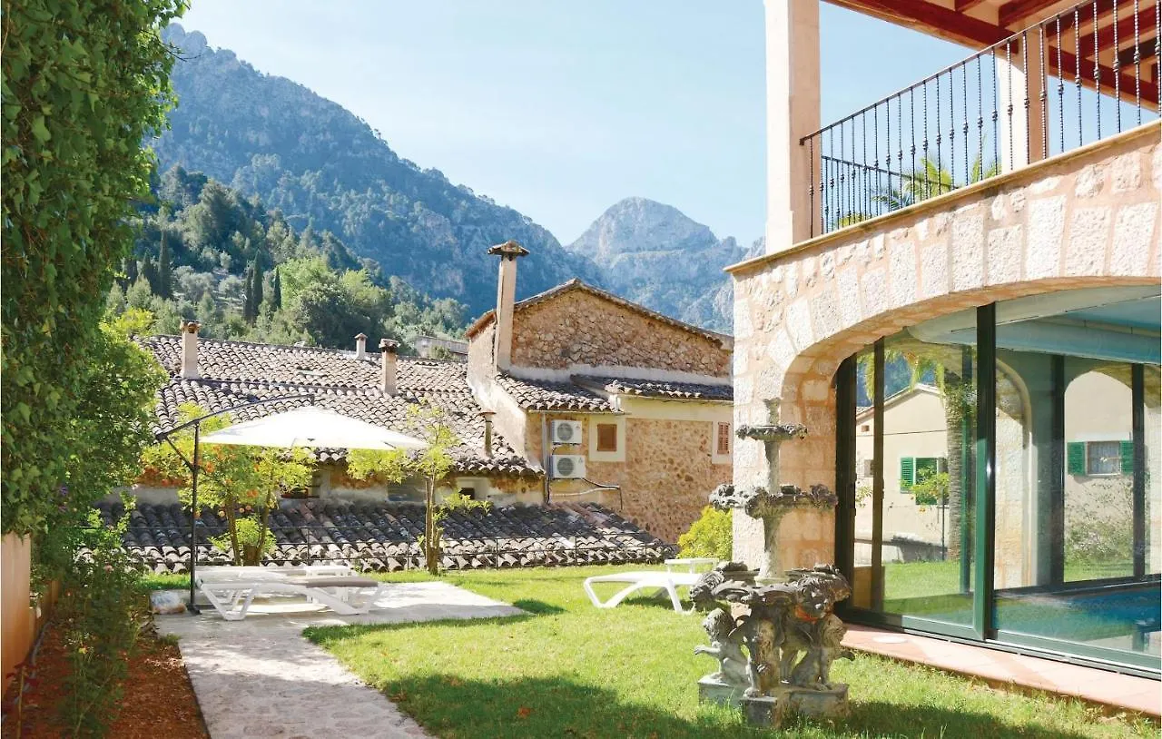 Сasa de vacaciones 4 Bedroom Stunning Home In Fornalutx España