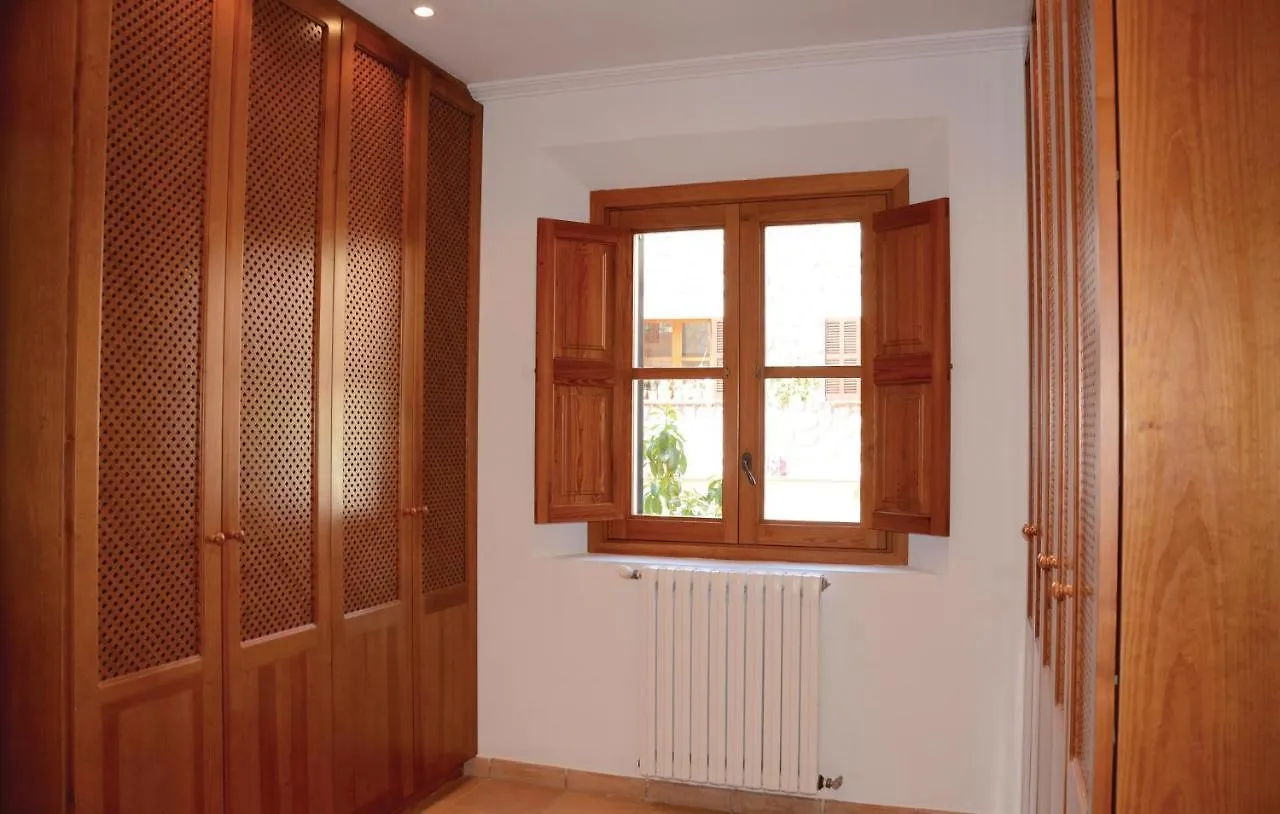 Сasa de vacaciones 4 Bedroom Stunning Home In Fornalutx
