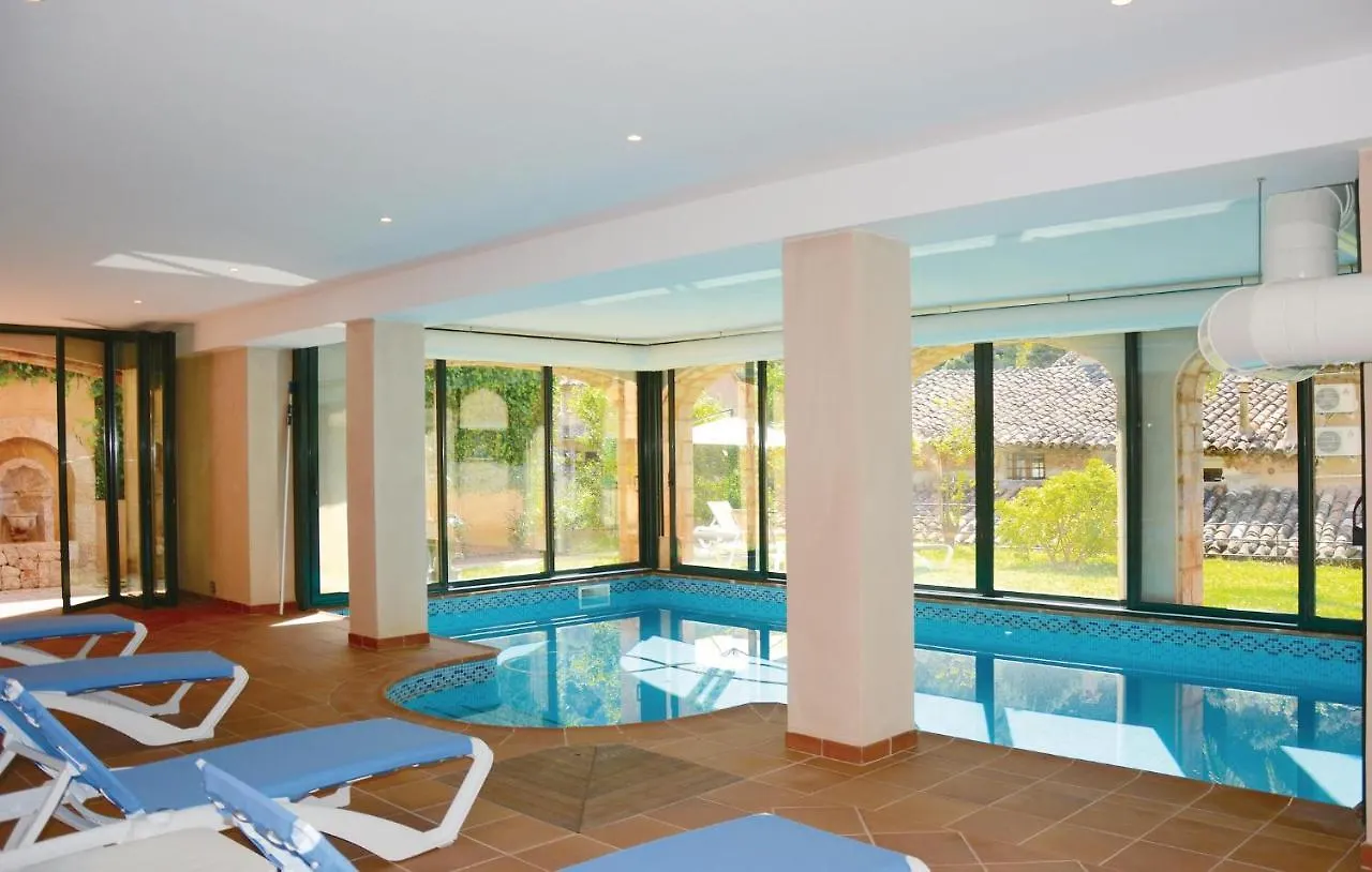4 Bedroom Stunning Home In Fornalutx