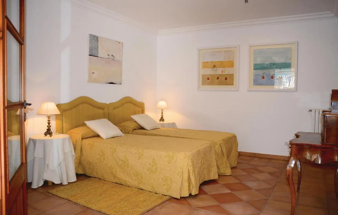 4 Bedroom Stunning Home In Fornalutx España